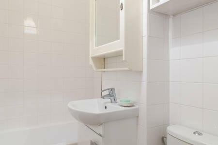 Apartament Pod Rozowa Swinka Apartment Warsawa Bagian luar foto